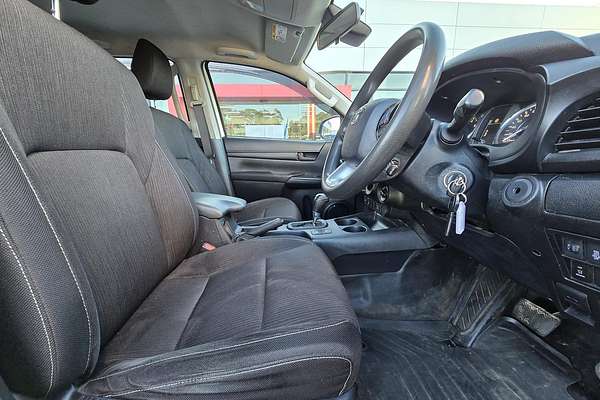 2021 Toyota Hilux SR GUN126R 4X4