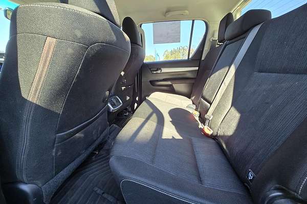 2019 Toyota Hilux SR5 GUN126R 4X4