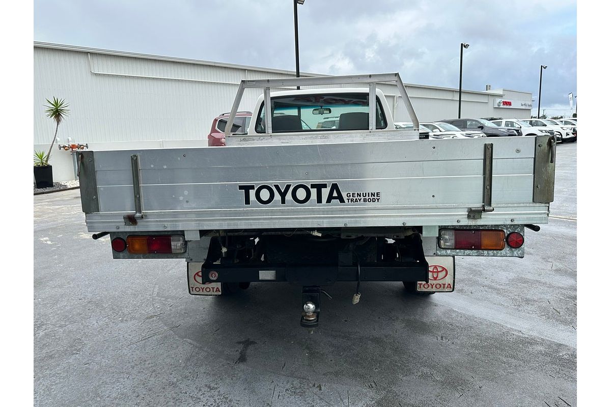 2003 Toyota Hilux RZN149R