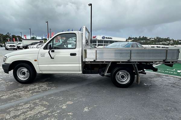 2003 Toyota Hilux RZN149R