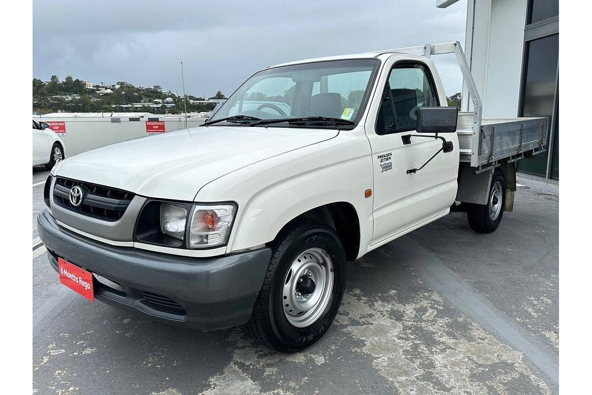 2003 Toyota Hilux RZN149R