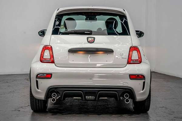 2024 Abarth 695 Competizione