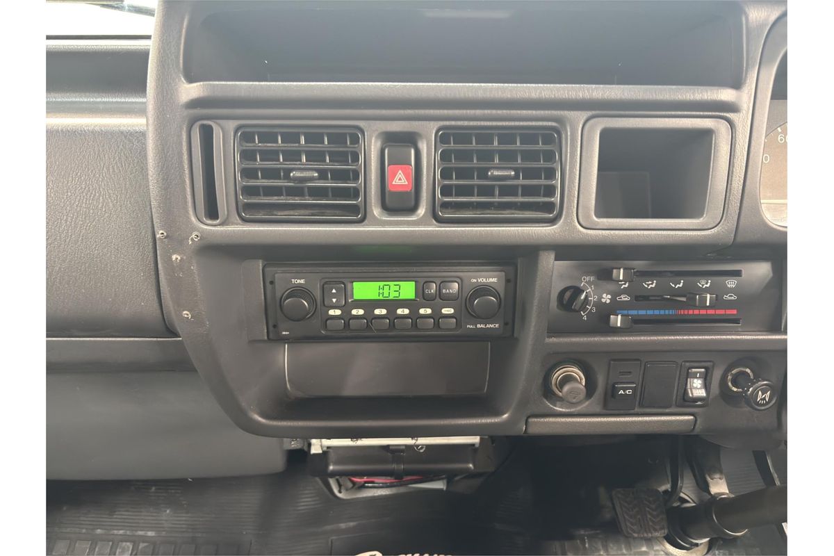 2000 Mazda Bongo Brawny