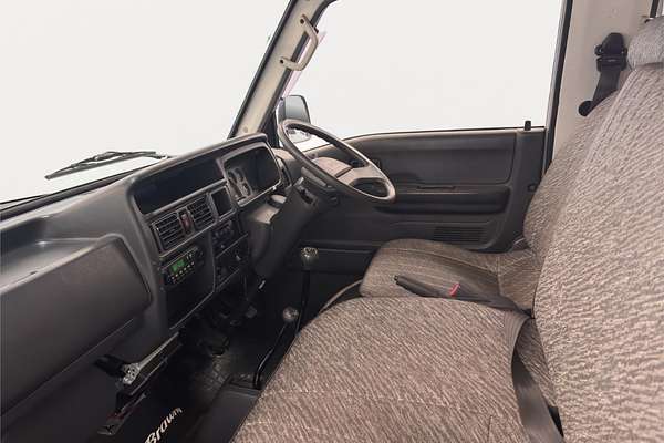 2000 Mazda Bongo Brawny