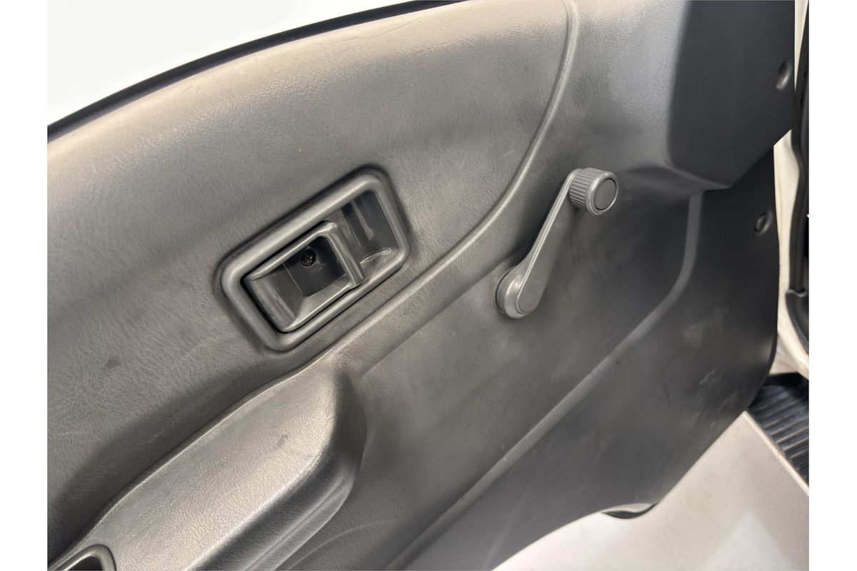 2000 Mazda Bongo Brawny
