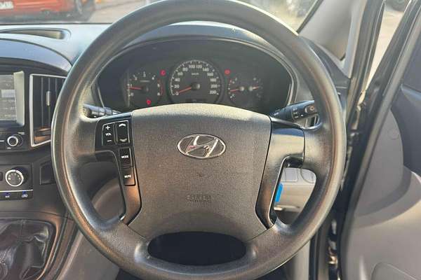 2017 Hyundai iLoad TQ3-V Series II