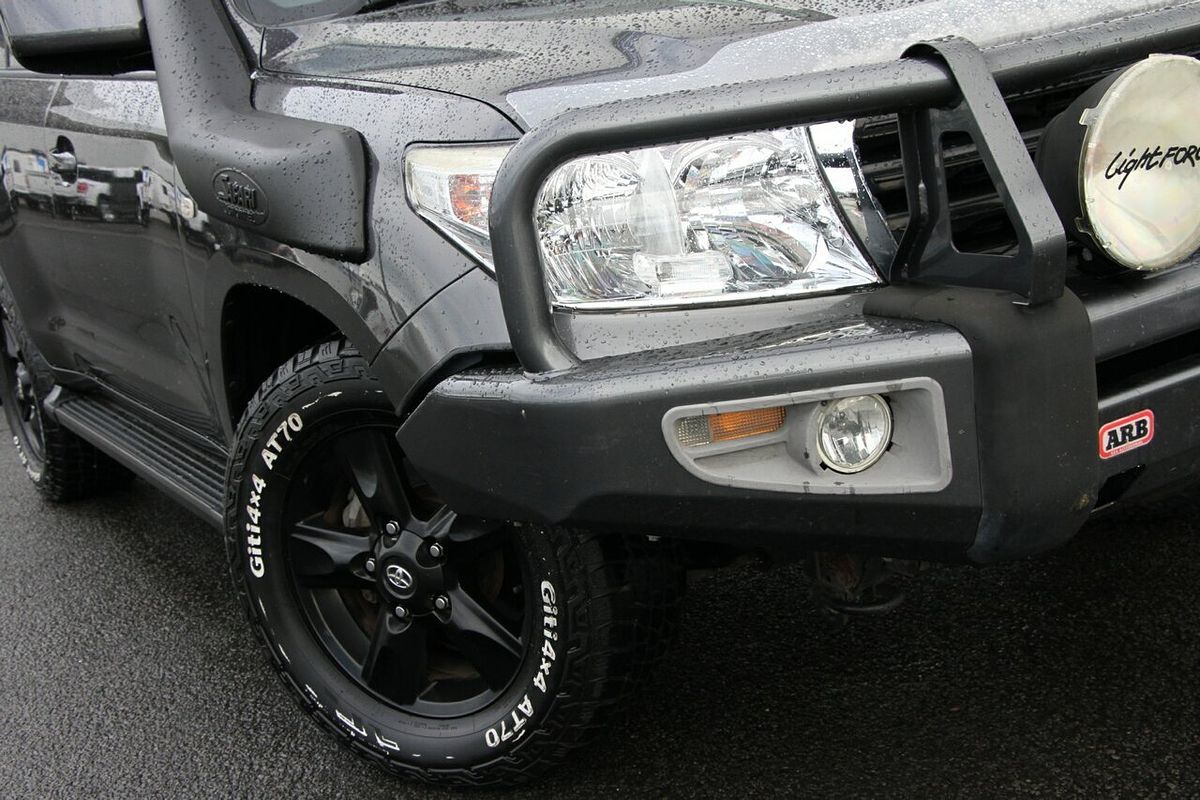 2009 Toyota Landcruiser GXL UZJ200R