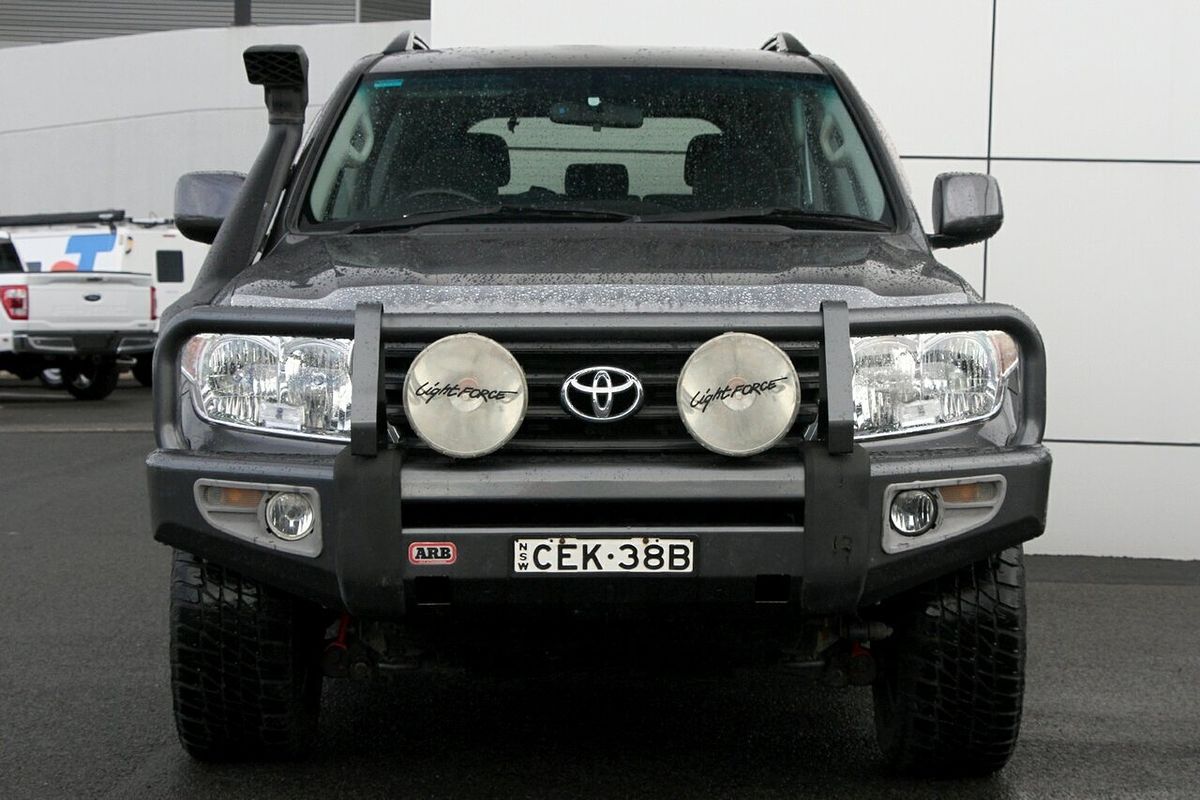 2009 Toyota Landcruiser GXL UZJ200R