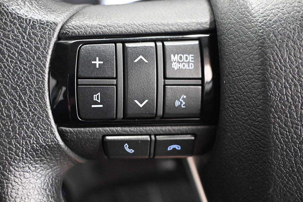 2024 Toyota Hilux SR GUN126R 4X4