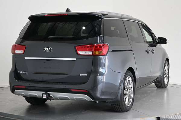 2017 Kia Carnival Platinum YP