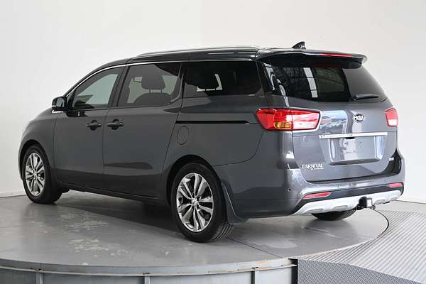 2017 Kia Carnival Platinum YP