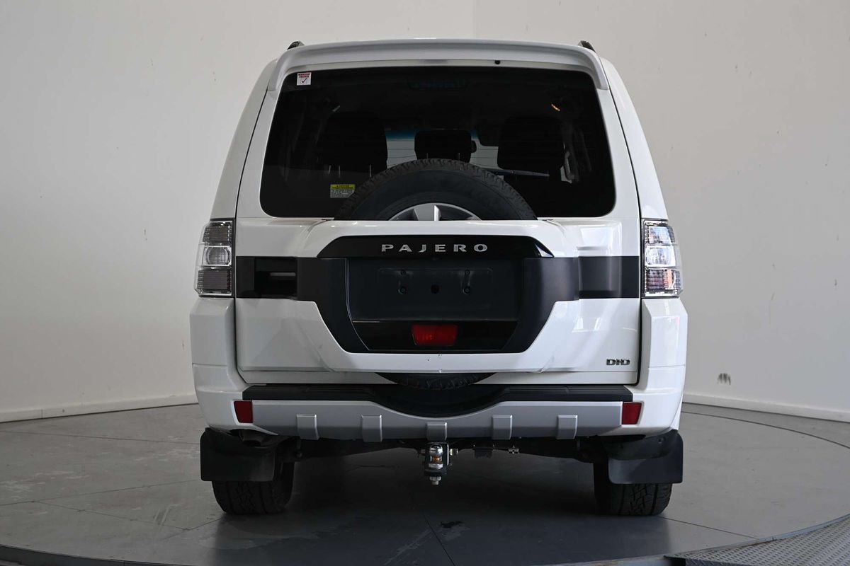 2020 Mitsubishi Pajero GLX NX