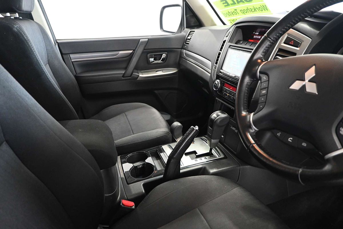 2020 Mitsubishi Pajero GLX NX