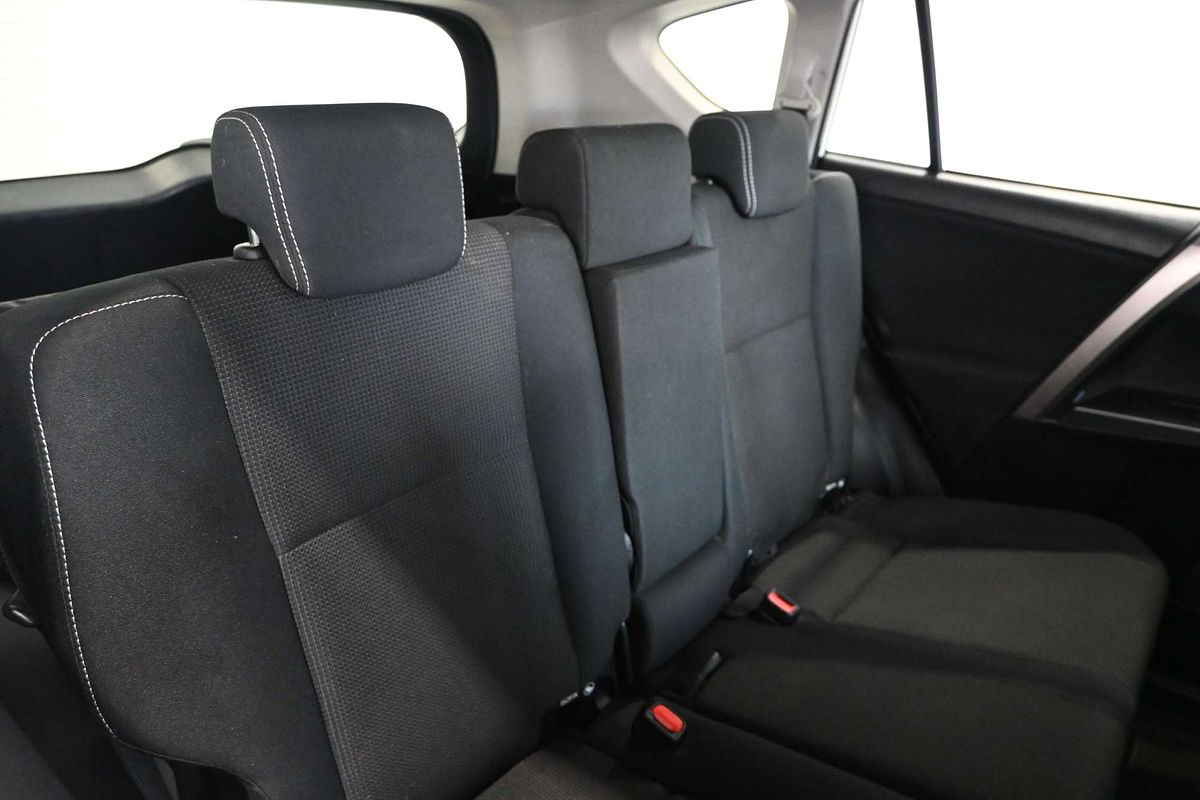 2018 Toyota RAV4 GXL ZSA42R