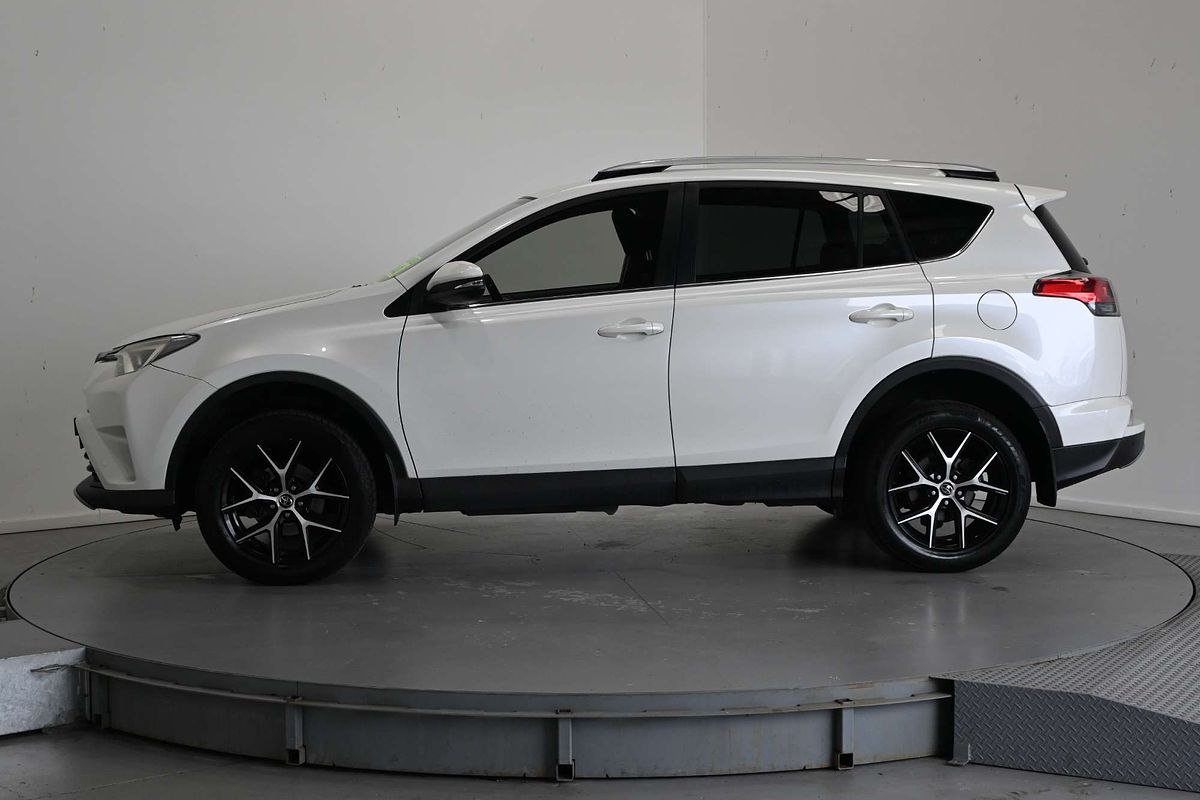 2018 Toyota RAV4 GXL ZSA42R