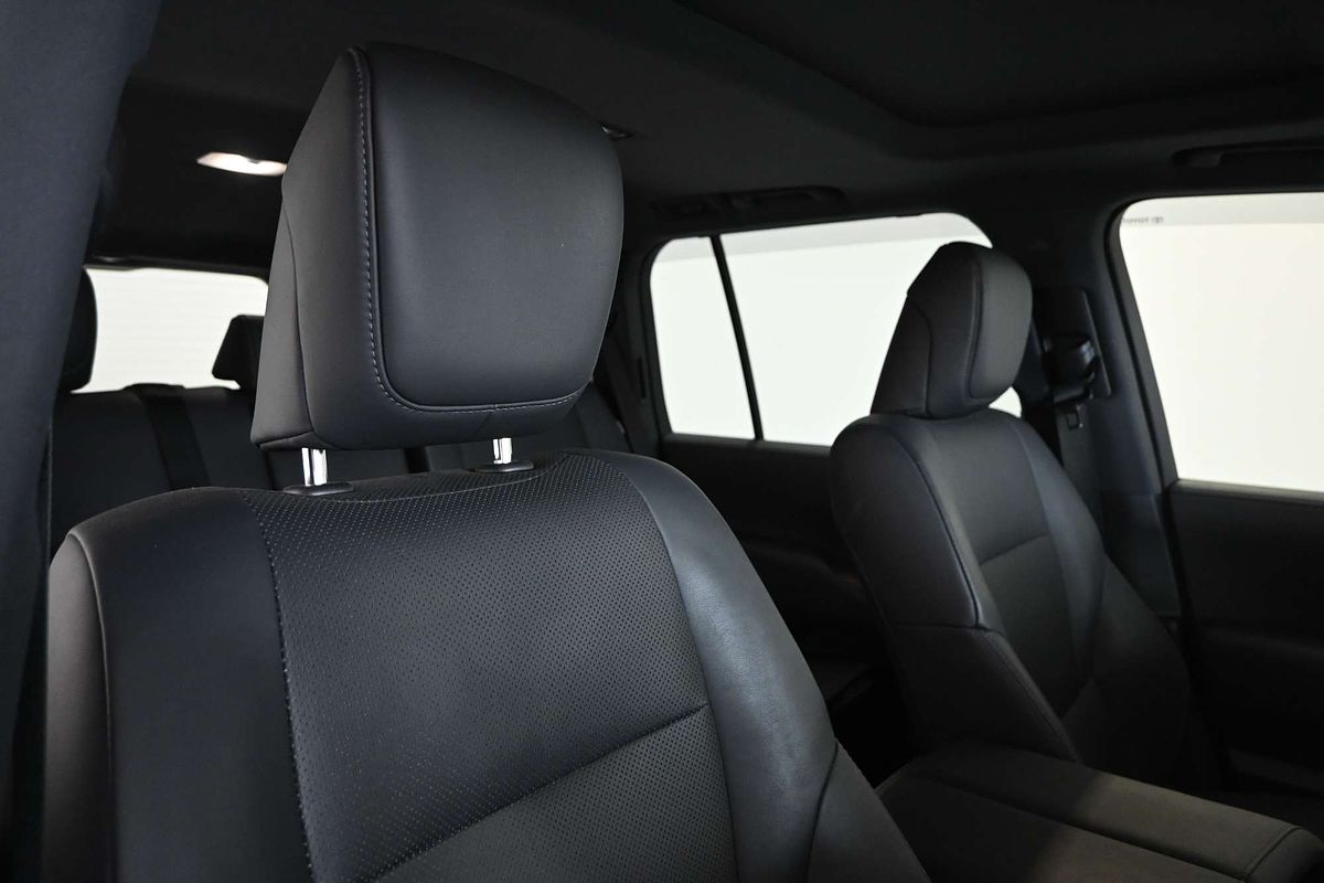 2022 Toyota Landcruiser VX FJA300R