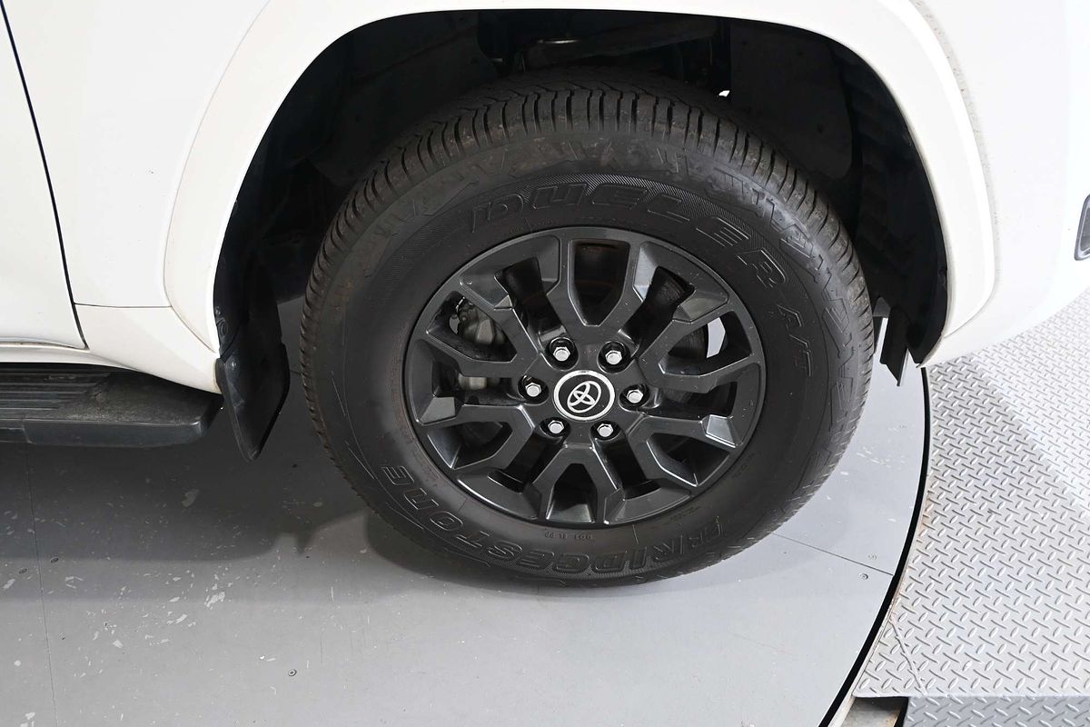 2022 Toyota Landcruiser VX FJA300R