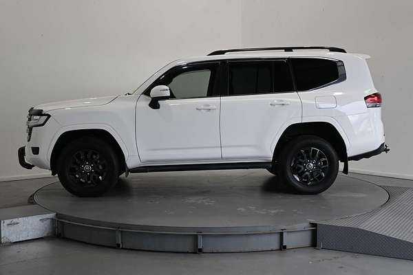 2022 Toyota Landcruiser VX FJA300R