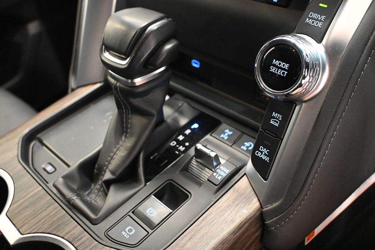 2022 Toyota Landcruiser VX FJA300R