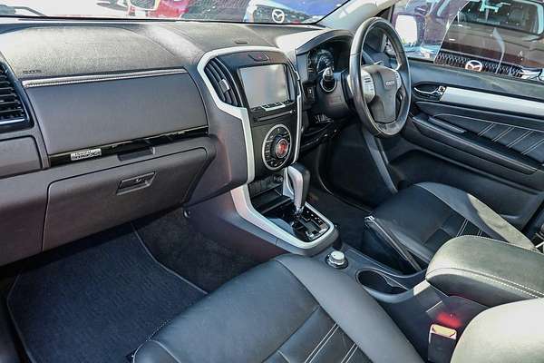 2018 Isuzu MU-X LS-T