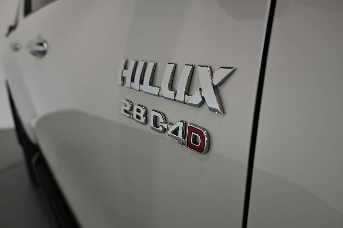 2021 Toyota Hilux SR5 GUN126R 4X4