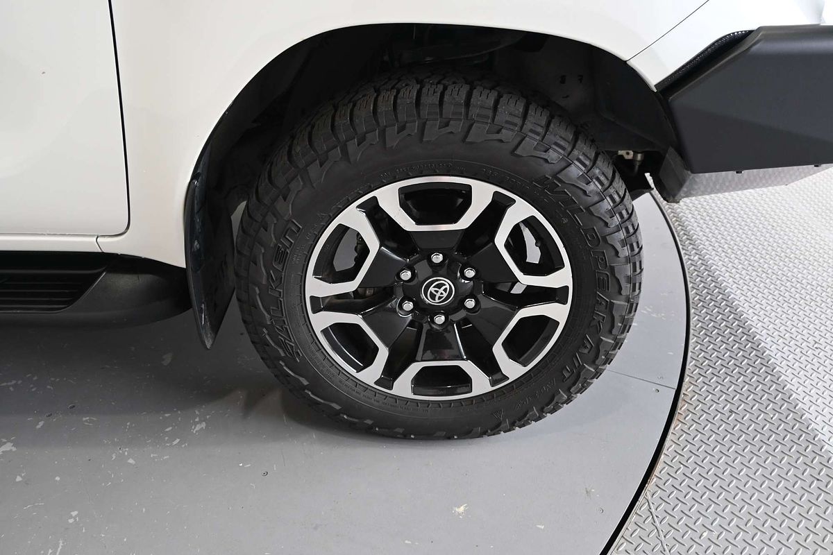 2021 Toyota Hilux SR5 GUN126R 4X4