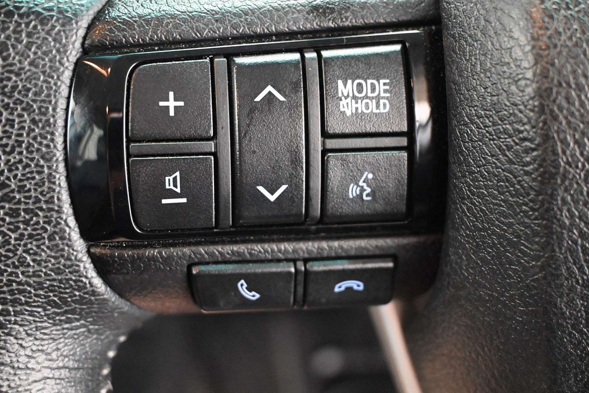 2021 Toyota Hilux SR5 GUN126R 4X4
