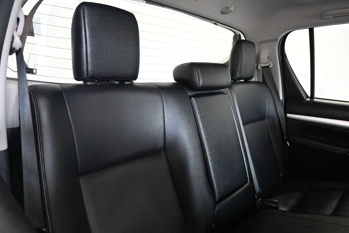 2021 Toyota Hilux SR5 GUN126R 4X4