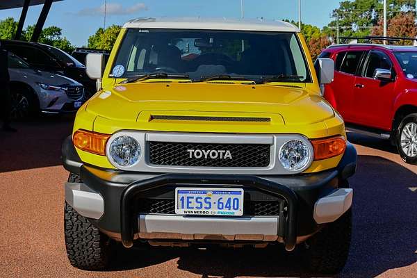 2014 Toyota FJ Cruiser GSJ15R