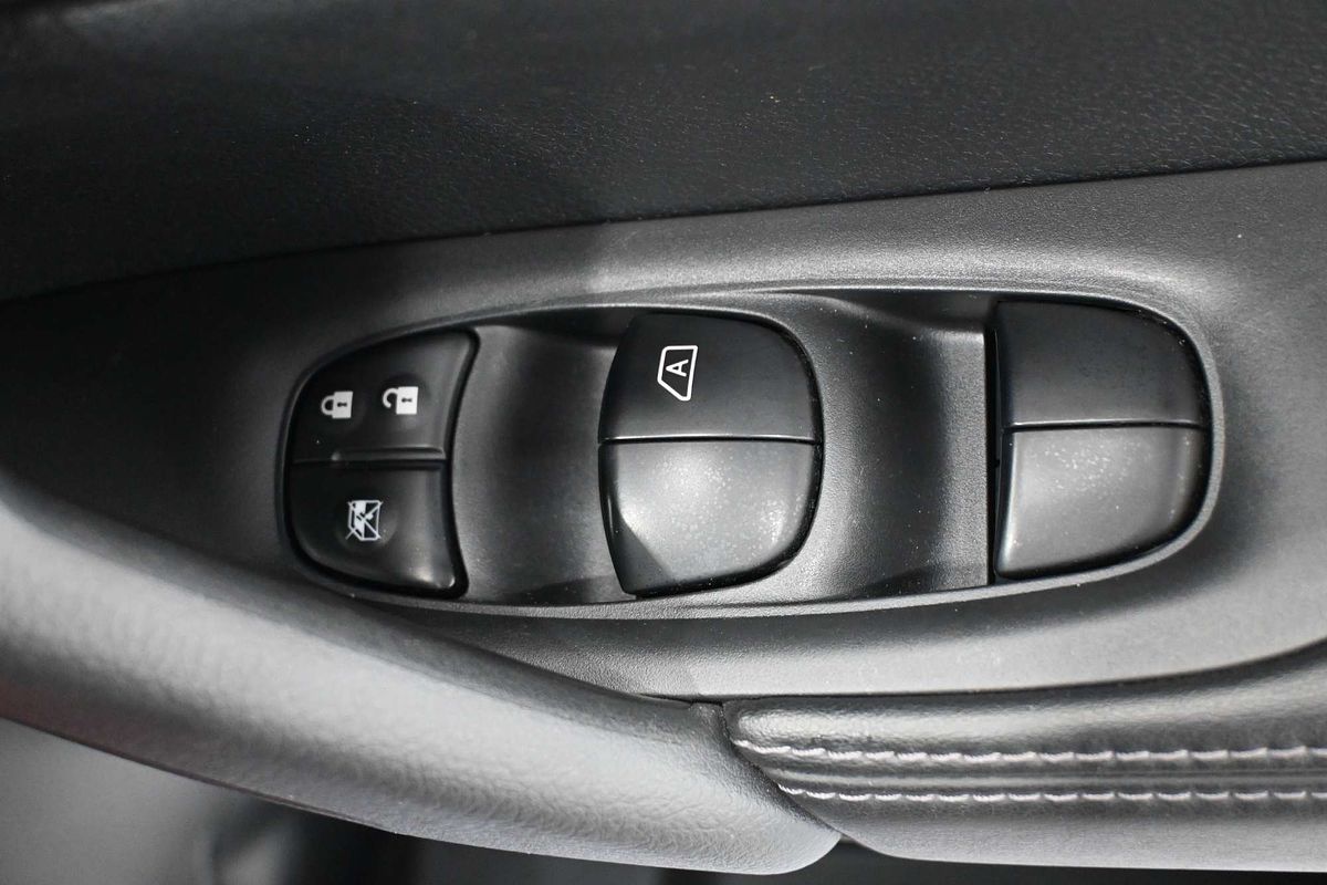 2021 Nissan X-TRAIL ST T32