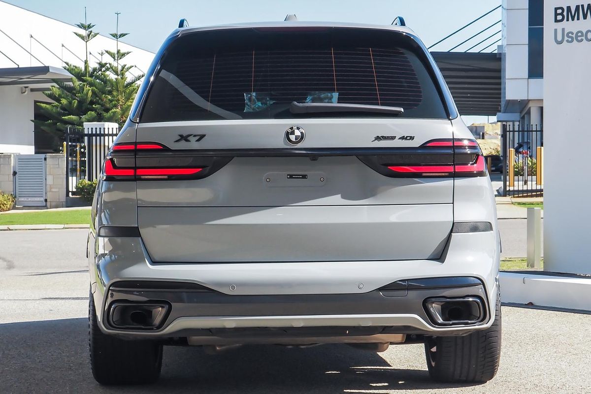 2023 BMW X7 xDrive40i Design Pure Excellence G07 LCI