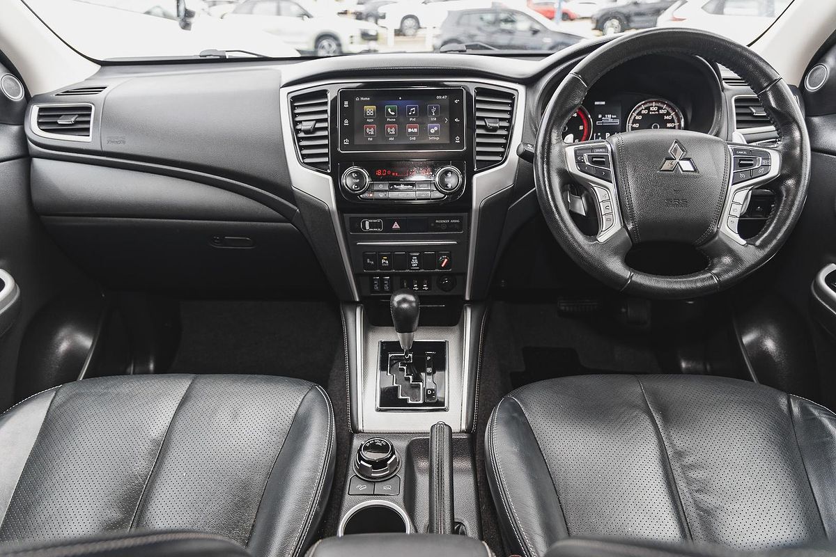 2020 Mitsubishi Triton GLS MR 4X4