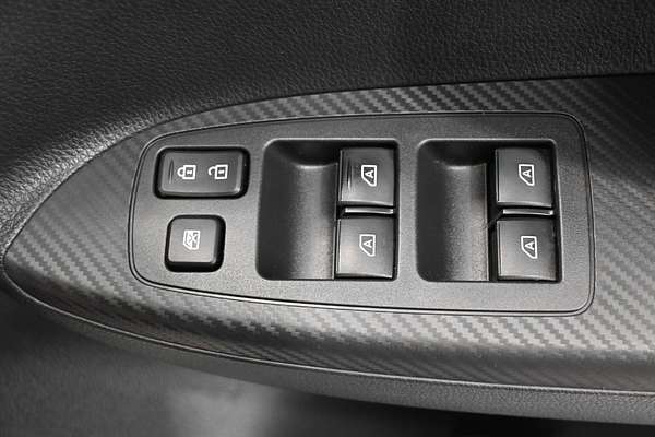 2020 Mitsubishi Eclipse Cross Black Edition YA