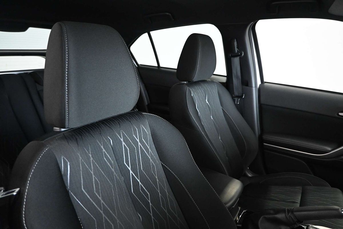 2020 Mitsubishi Eclipse Cross Black Edition YA