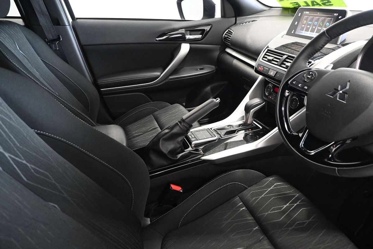 2020 Mitsubishi Eclipse Cross Black Edition YA