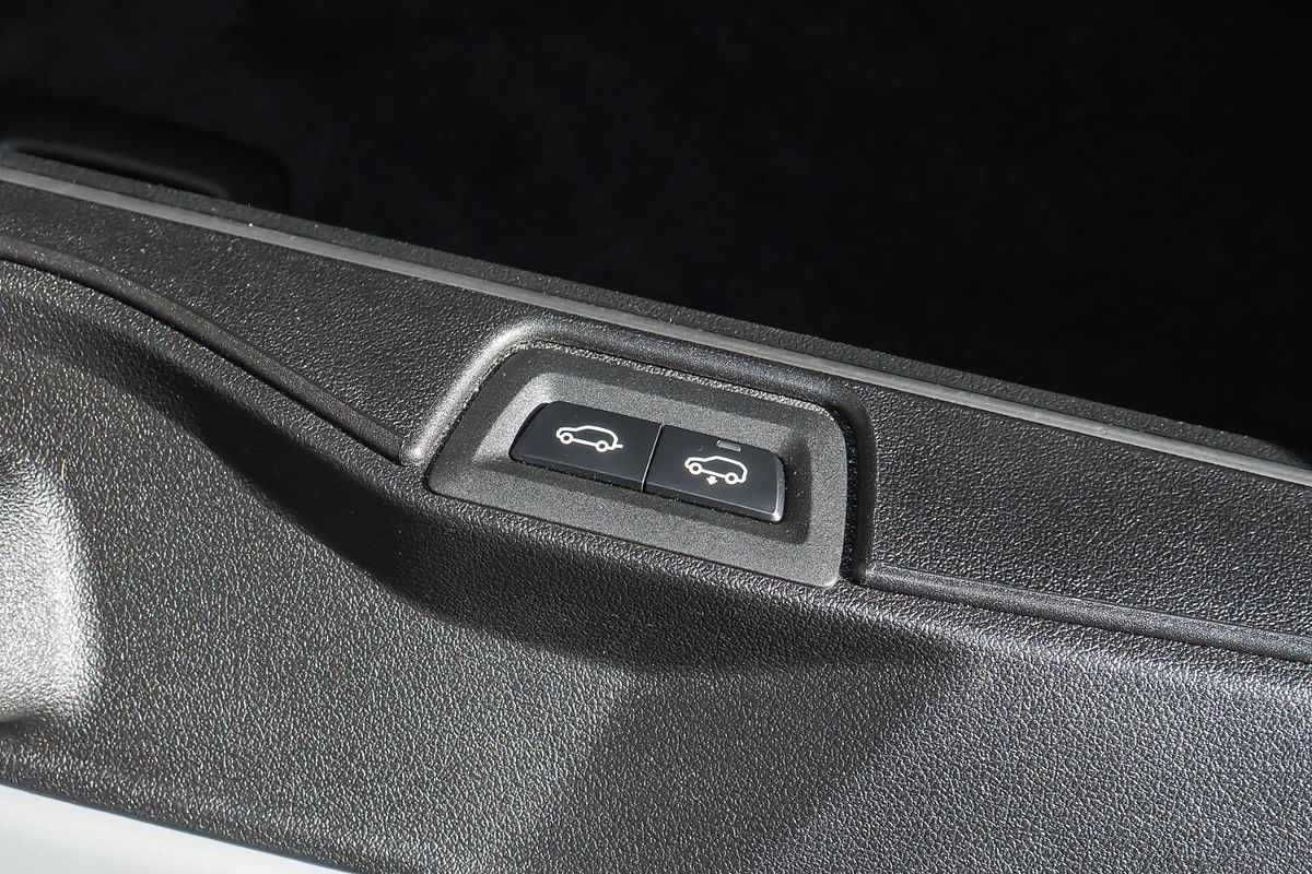 2023 BMW X7 xDrive40i Design Pure Excellence G07 LCI