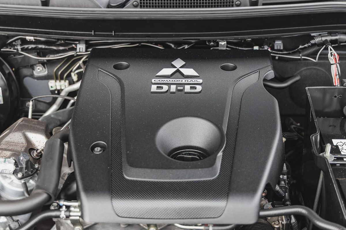 2020 Mitsubishi Triton GLS MR 4X4