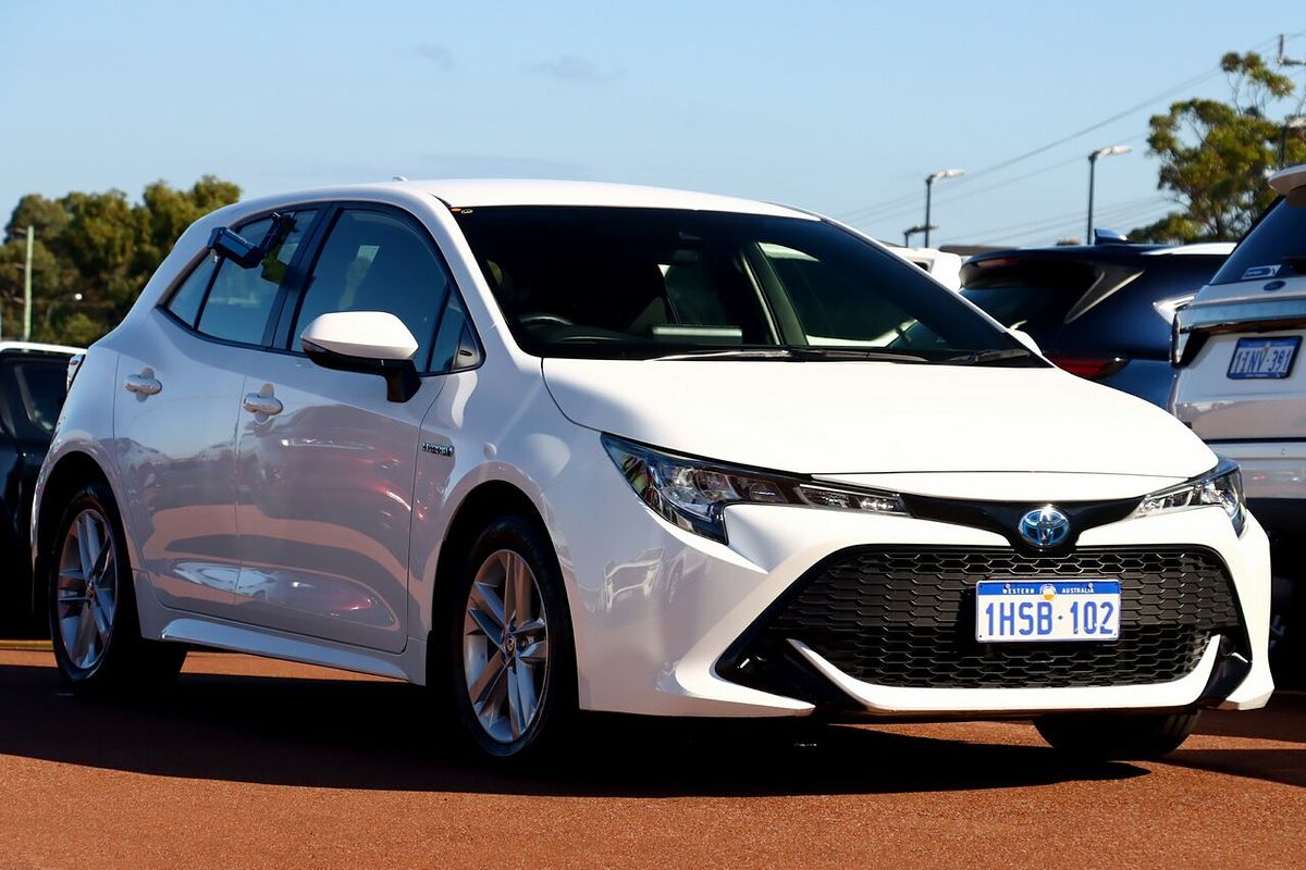 2022 Toyota Corolla Ascent Sport Hybrid ZWE211R
