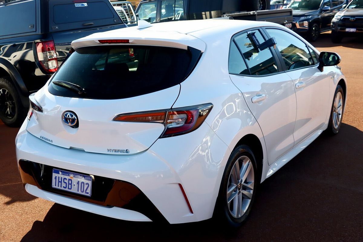 2022 Toyota Corolla Ascent Sport Hybrid ZWE211R