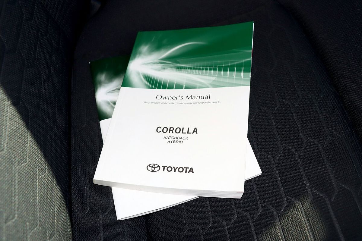 2022 Toyota Corolla Ascent Sport Hybrid ZWE211R