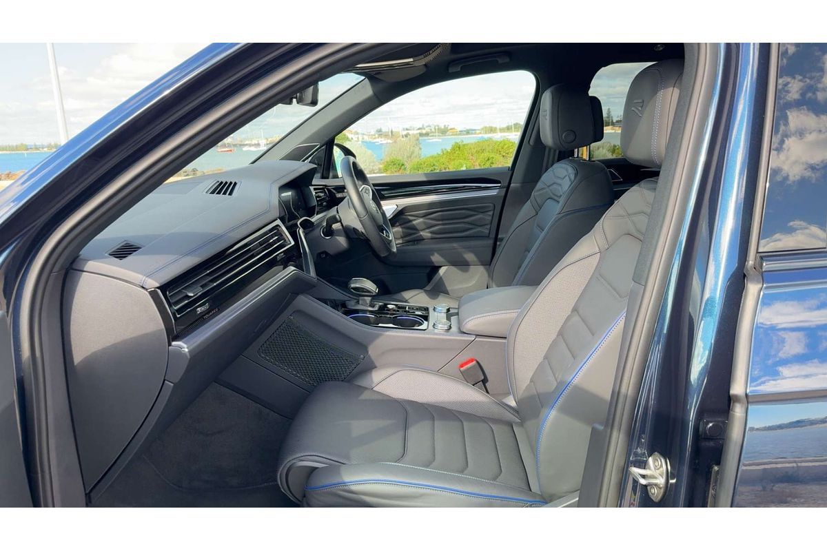 2025 Volkswagen Touareg