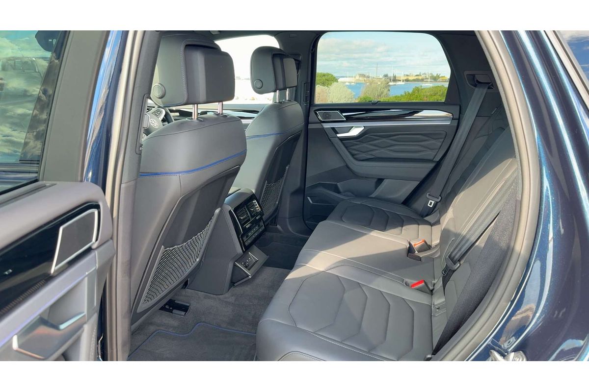 2025 Volkswagen Touareg