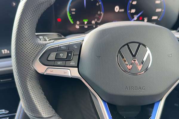 2025 Volkswagen Touareg