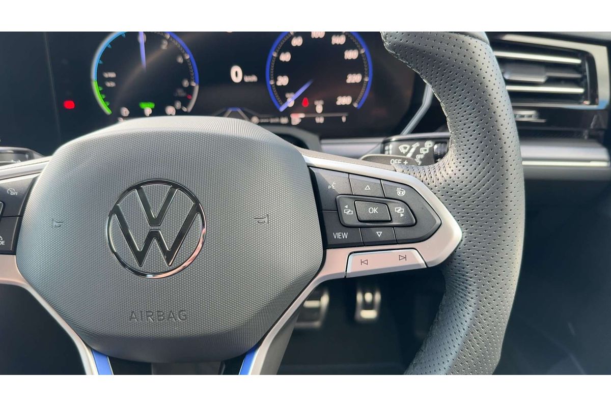 2025 Volkswagen Touareg