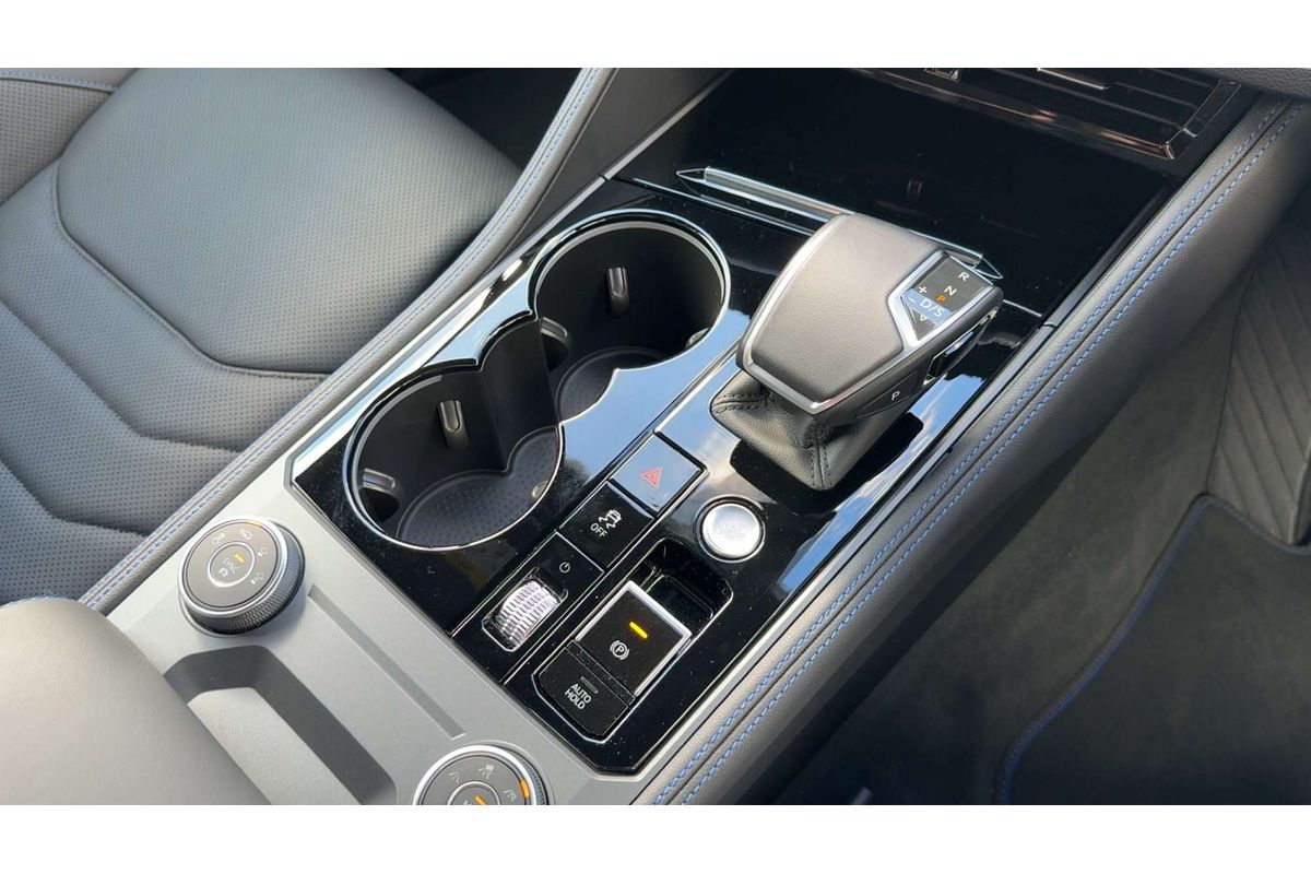 2025 Volkswagen Touareg