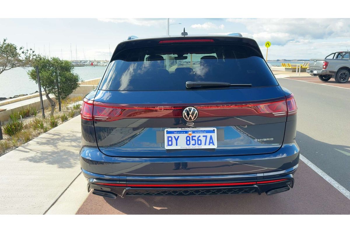2025 Volkswagen Touareg