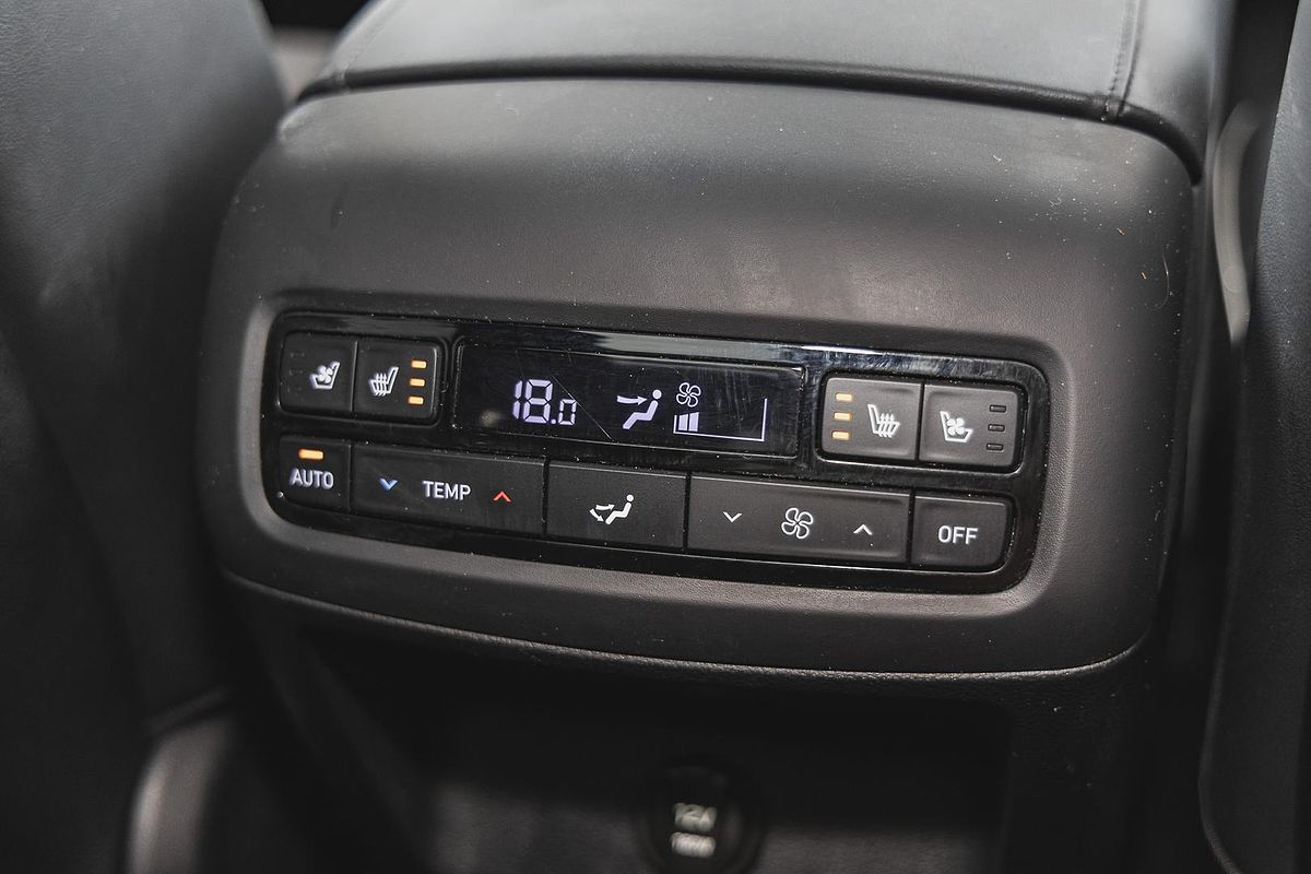2024 Hyundai Palisade Calligraphy Black Ink LX2.V4