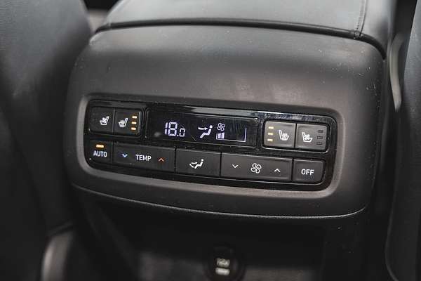 2024 Hyundai Palisade Calligraphy Black Ink LX2.V4
