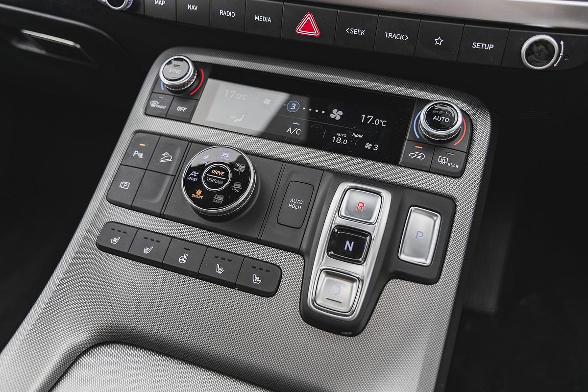 2024 Hyundai Palisade Calligraphy Black Ink LX2.V4
