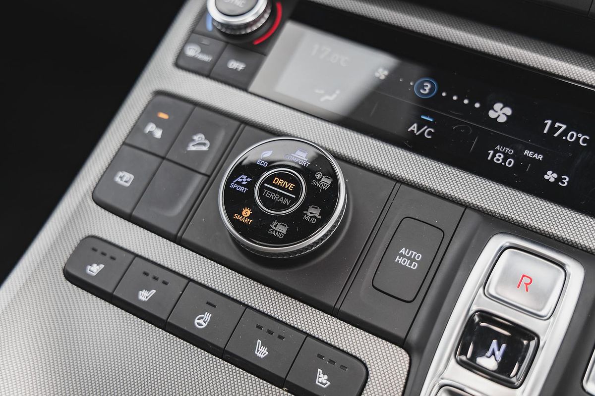 2024 Hyundai Palisade Calligraphy Black Ink LX2.V4